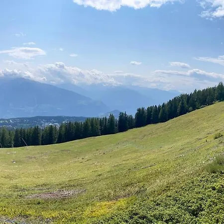 Rive Du Golf Willa Crans-Montana