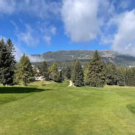 Rive Du Golf Willa